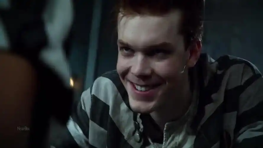 哥谭小丑杰罗姆笑容是最具感染性的了笑一笑