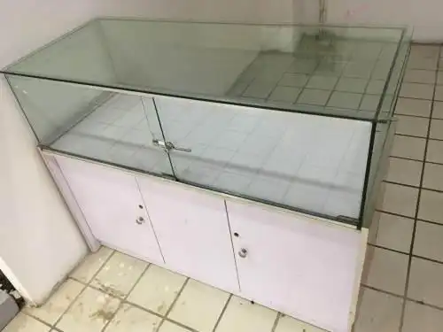 便宜出售两个二手 玻璃柜台
