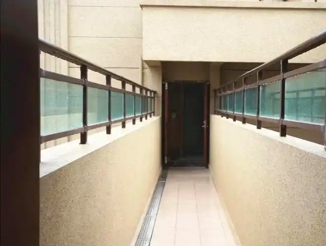 带连廊的中间户住起来什么感觉?有没有正在住的给说说感受?