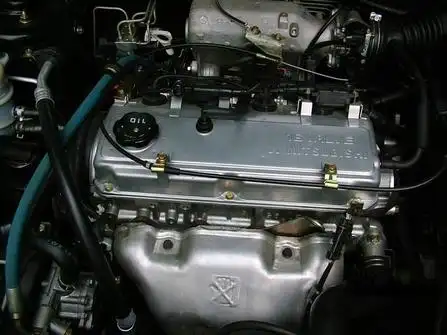 自主品牌大有进步试哈飞赛豹三厢轿车