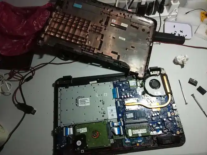 惠普笔记本拆机详细步骤