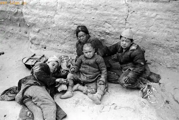 冯小刚《温故1942》的真实场景_老照片图库_历史千年