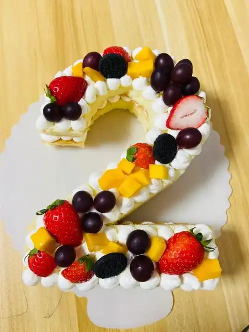 宝宝数字生日蛋糕diy