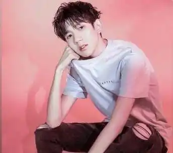 王源还真的是一个没有偶像包袱的人,因为这件事?_农夫_化妆_时候