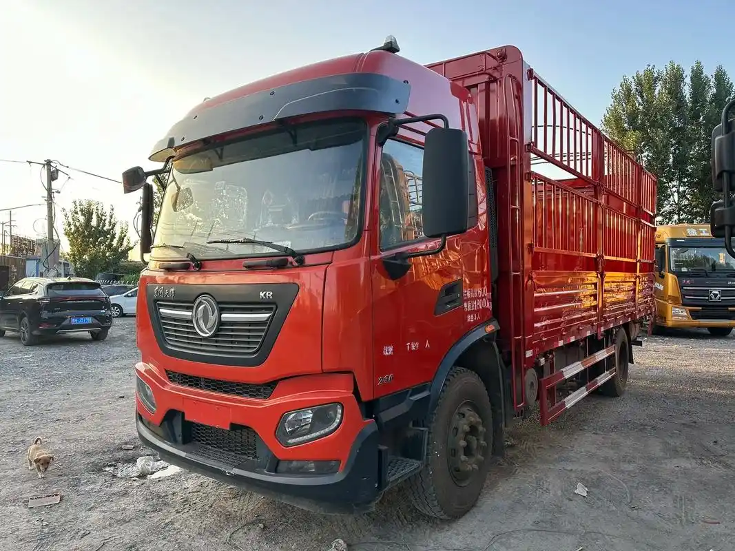 东风天锦6.8米货车.20年3月6.8米东风天锦kr载货车, - 抖音