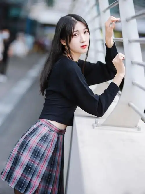 jk制服配黑丝是什么神奇搭配