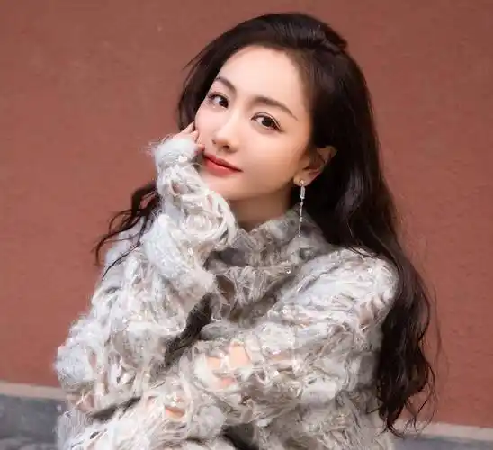 曝景甜陈晓二搭清末剧《大商人》,朱亚文杨蓉作配,主角压力大喽_合作