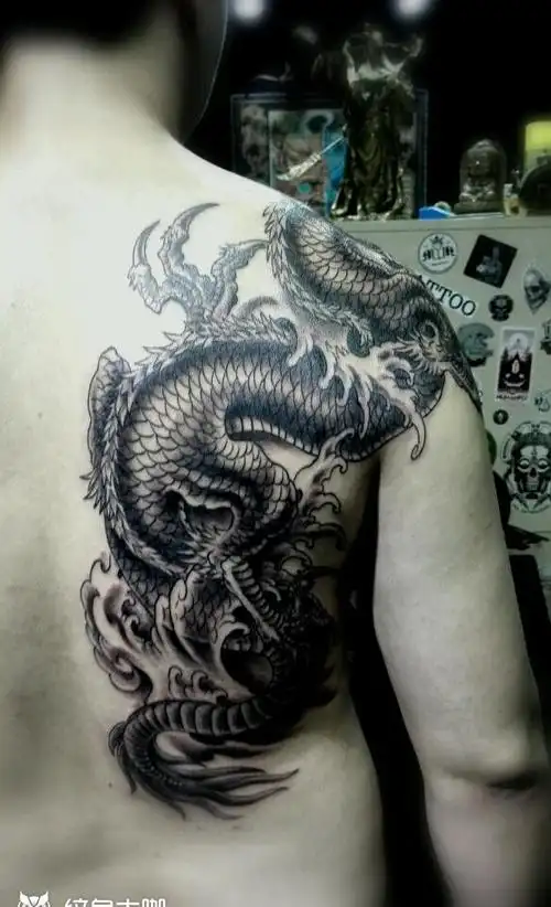 过肩龙_纹身图案手稿图片_陈福进的纹身作品集