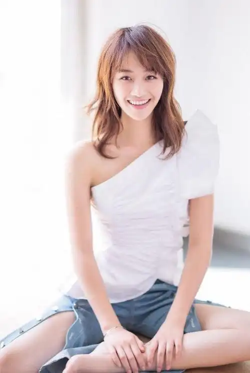 还在发育30岁的蓝盈莹自曝长高1cm正式迈进170大门