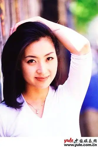宋允儿_明星档案_写真_图片_资料_照片_中国娱乐网