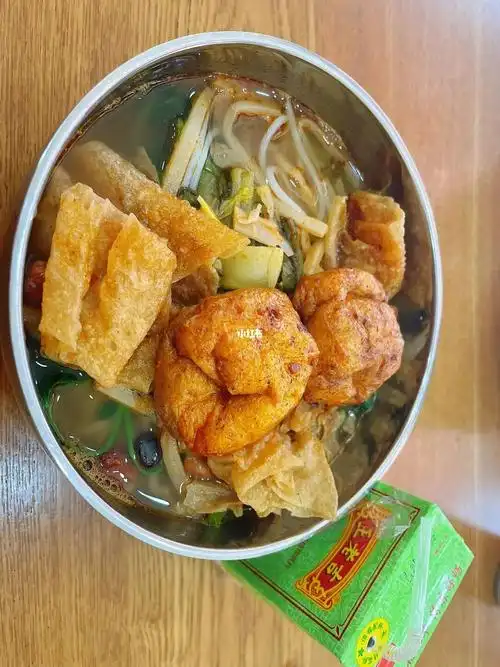 广西的螺蛳粉是一定要用铁碗