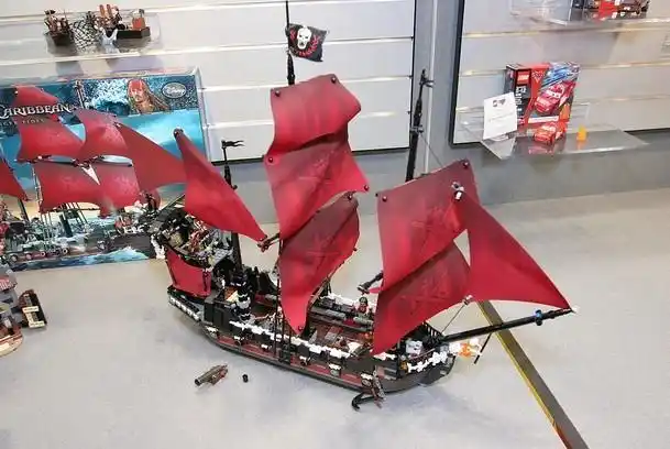lego 乐高 加勒比海盗 安妮女王复仇号 4195