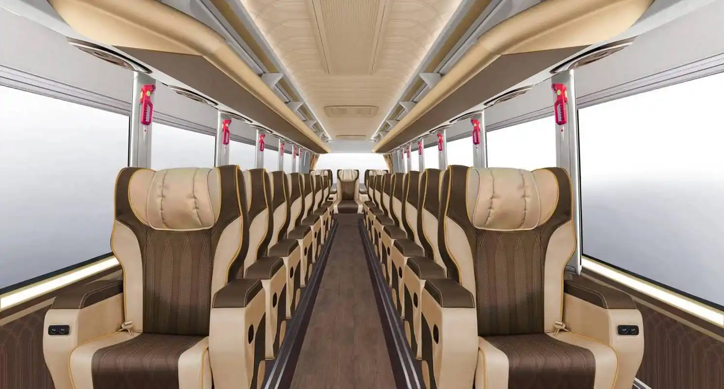 宇通客车金玉满堂高端内饰 1 1,2 1座椅布局 9--12米车型,15--37座