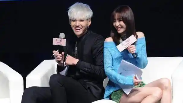 "归国四子"现状:退队的3人抱团,在团的那位起飞_张艺兴_黄子韬_鹿晗