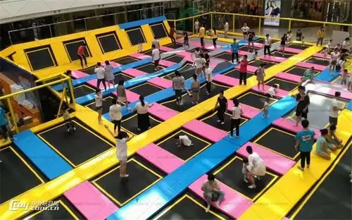 蹦床主题乐园软体淘气堡儿童亲子乐园设施大型组合玩具滑梯_供应产品_