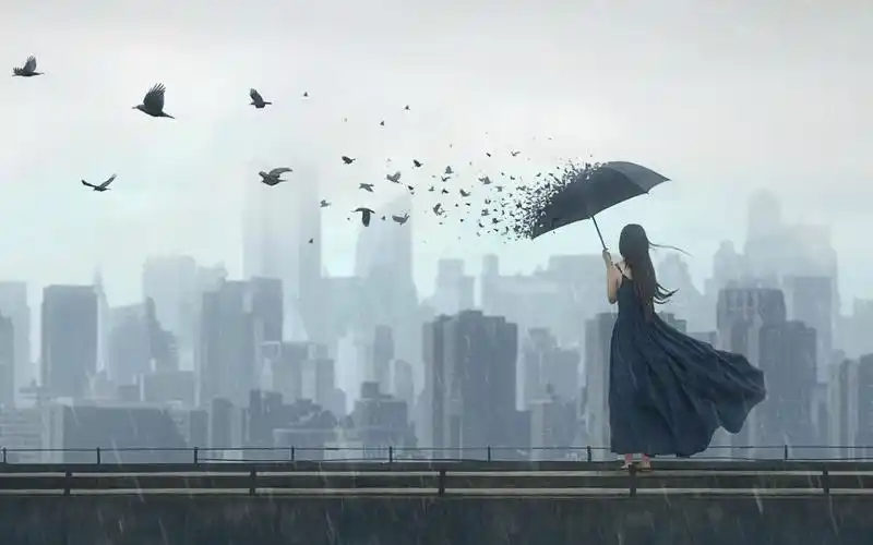 一个人雨中打伞孤单背影伤感图片