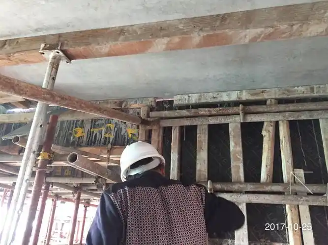 拼缝错台跟踪整改