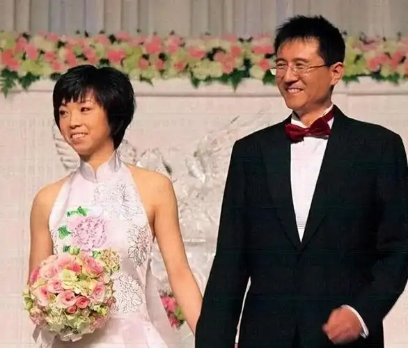 "大魔王"张怡宁:嫁给比自己大20岁的富商,是袁立的初恋