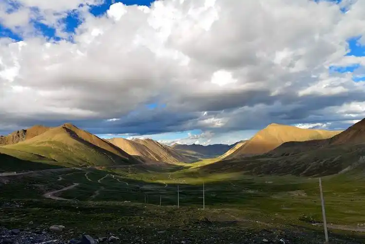 追寻2015年进藏的足迹(之十三)深山驿站左贡(副本)