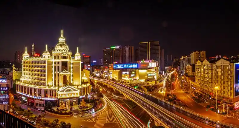 "醉美泸州·一日一图"摄影大赛:流光溢彩