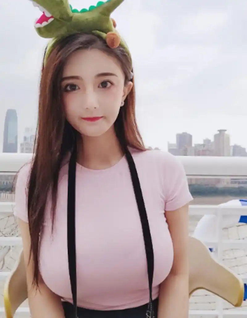 仍不消停!虎牙古阿扎再爆照欲走出阴影,"视频贩子"却泛滥成灾