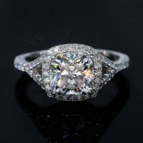 5克拉枕形莫桑钻时尚女士钻戒-阿里巴巴