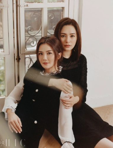 twins最新合体时尚大片,像复制粘贴的双胞胎_腾讯新闻