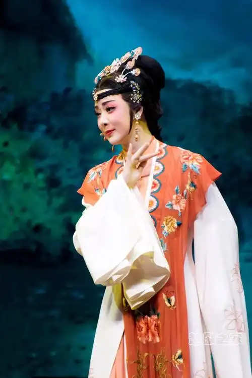 浙江越剧团双轿接亲高清导赏