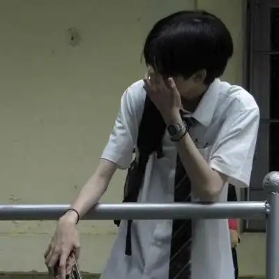 贰迟 颓丧文艺酷帅真人男头_男生头像_我要个性网