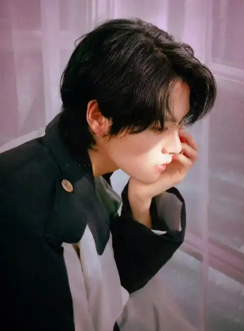 肖宇梁旦脸武生##肖宇梁氛围感#  @肖宇梁rainco