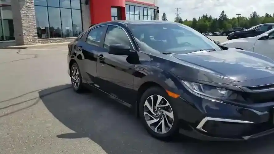 预定的2020款本田思域到货,按下钥匙开启后备箱,还想啥轩逸?