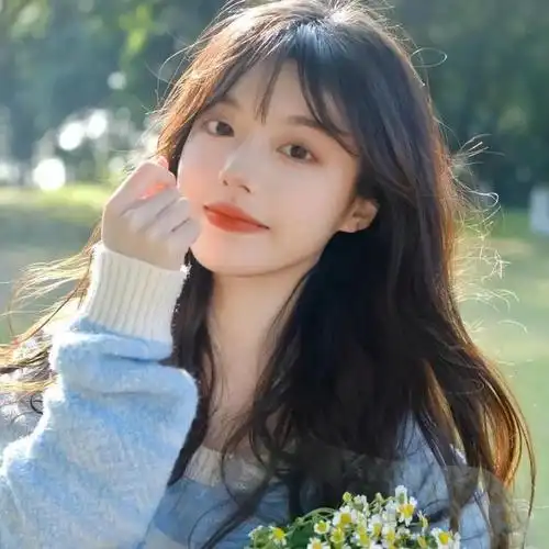 【微信昵称女生简短好听】精选温柔小众女生微信头像