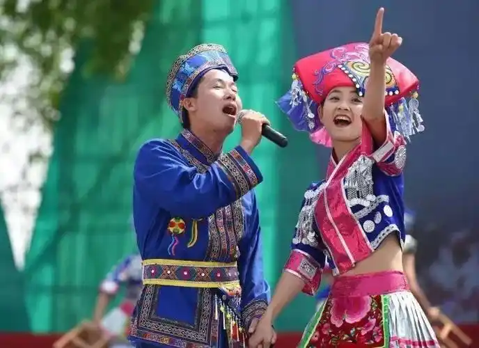 男女对唱坡芽歌书