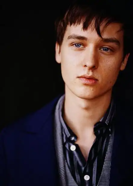 p>汤姆·希林,1982年2月10日出生于柏林,演员.