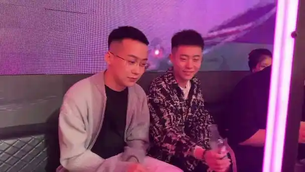 张诗尧 李牌牌二人齐聚 梦幻联动张诗尧 李牌牌二人