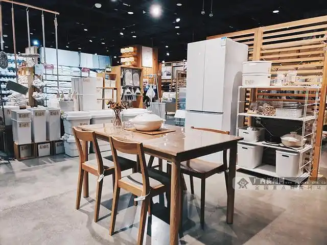 图为南宁市万象城内的一家家居生活馆.广西新闻网实习生 李婷 摄