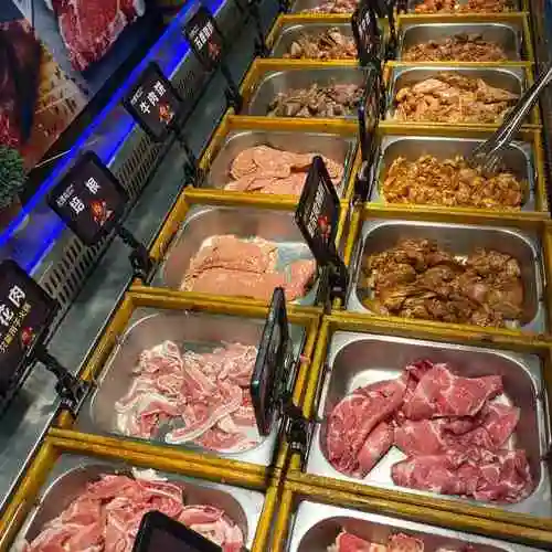 大漠风炭火烤肉自助餐厅(万达店)-"昨天去吃的 前台是鹰展大汉风的