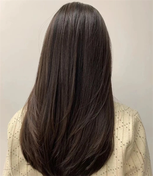 免打理中长发直发 仙气飘逸梦幻减龄_直发发型 - 美发站