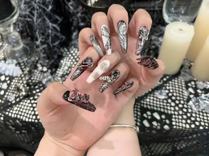 原创暗黑哥特风美甲十字架77蝴蝶03