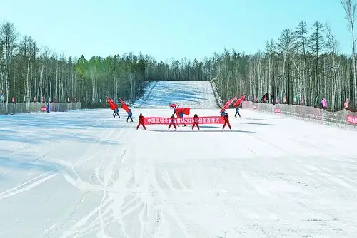 北极漠河开始滑雪
