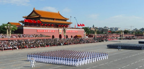 先给军事类互联网产品们"阅兵"吧