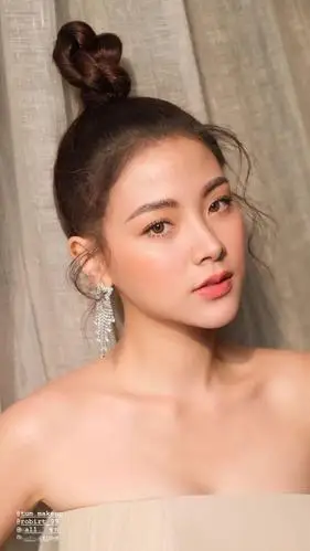 手机壁纸泰国女星小水平采娜吕爱惠