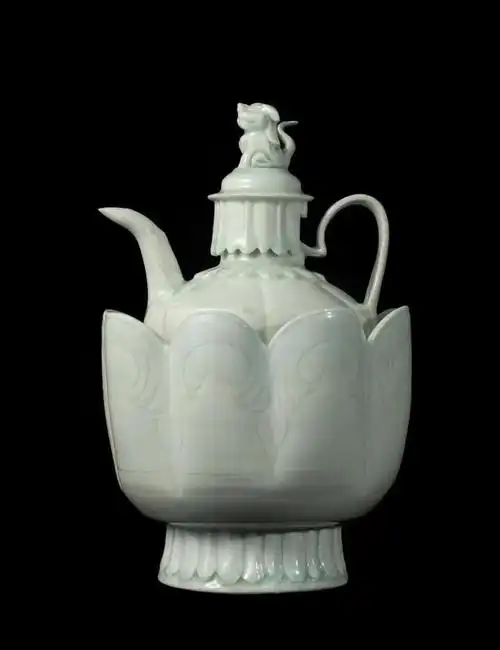 杭州器物说拍卖|疏光透影,青白织染——湖田窑狮钮温酒器一套