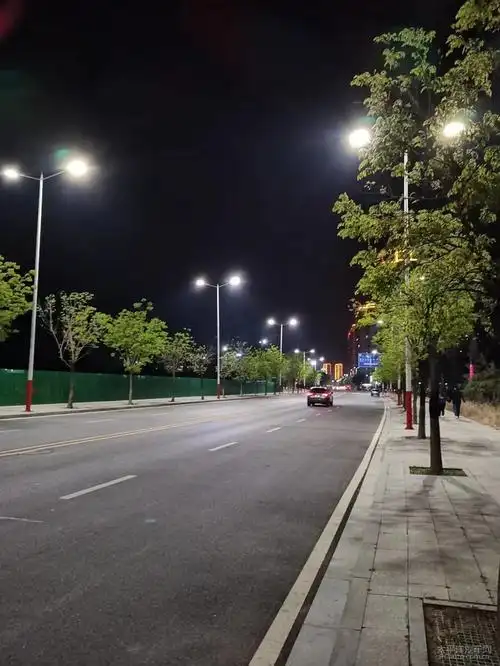 这里的夜晚好安静啊