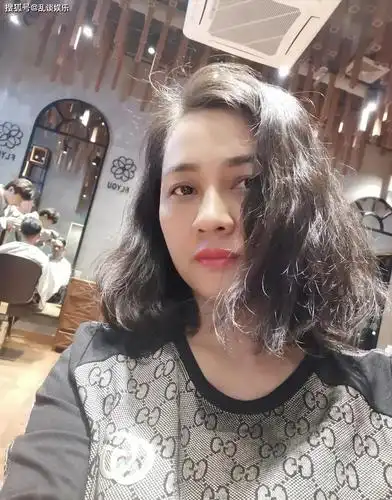 50岁的女人依然可以把生活过的多姿多彩