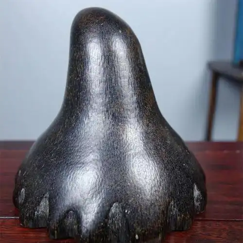 nb986 疑似旧藏仿犀牛角小角镇纸 - 司法拍卖 - 阿里资产