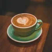 一杯咖啡真实图片 真实的一杯咖啡唯美图_微信头像图片大全