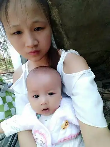 热 有九五的宝妈吗?发个照片交个朋友