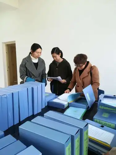 二园区开展档案资料规范整理现场学习活动