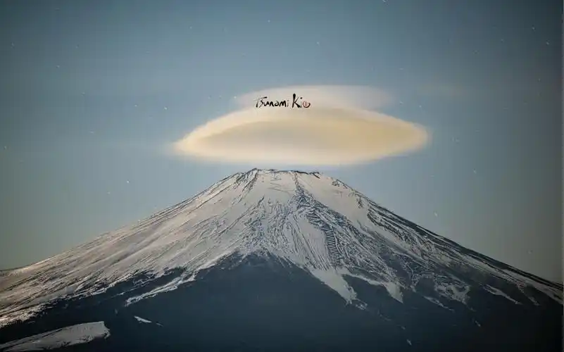 尼康z9三小时不间断拍摄的富士山夜色